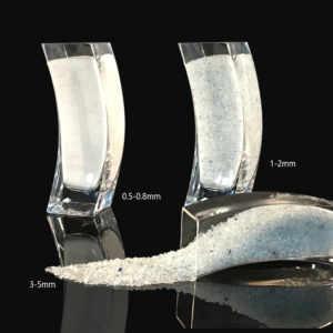 Jars of Emaux FMG series glass media of sizes 0.5-0.8mm, 1-2mm, 3-5mm. Note: 3-5mm size is not in stock.
